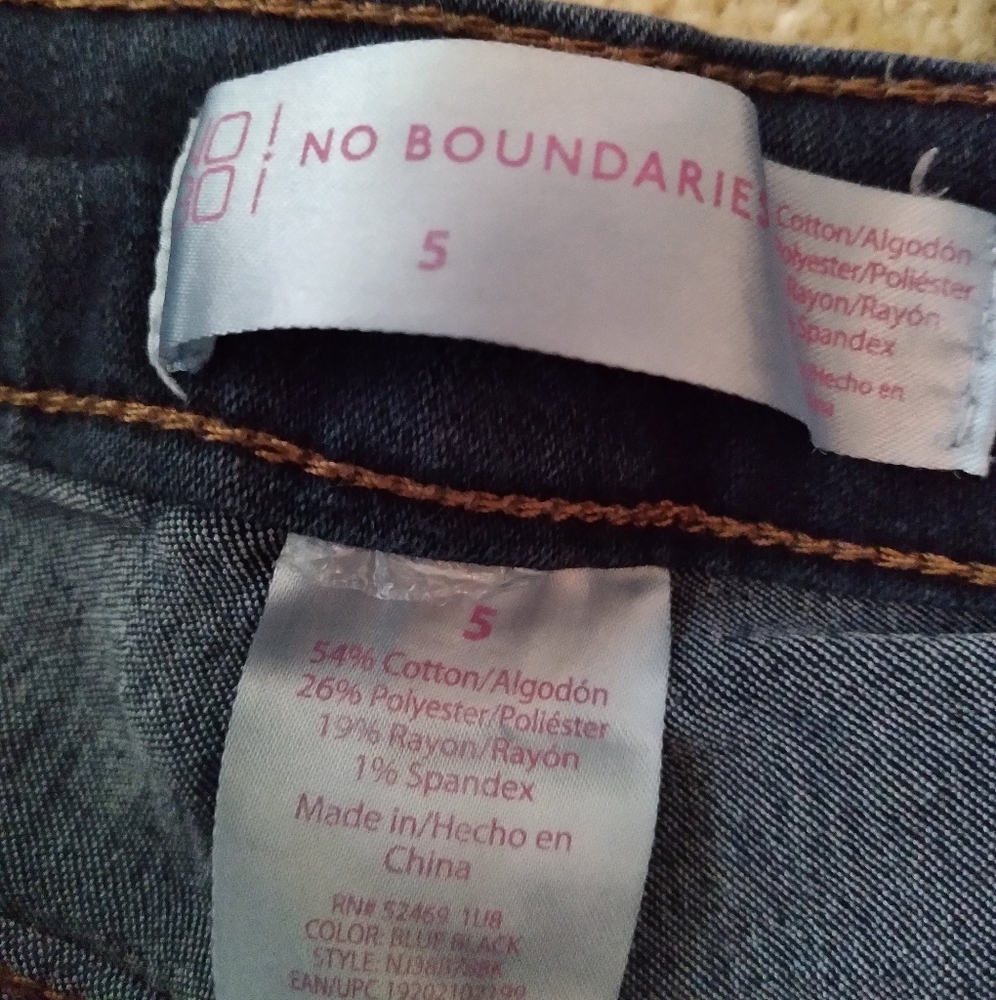 Jeans - Picture 2 of 2